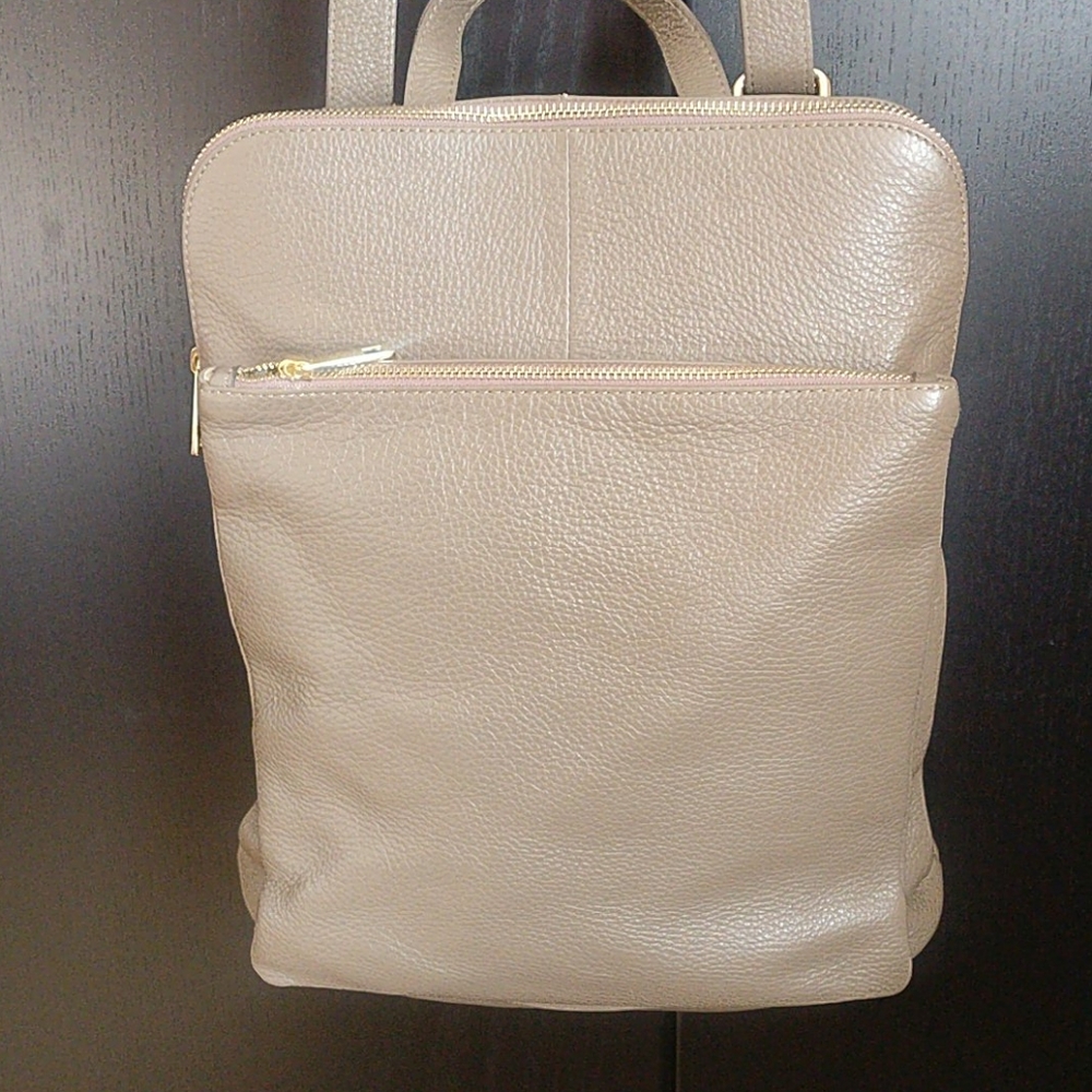 🇨🇦 NWT Giulia Monti leather backpack - Picture 1 of 8